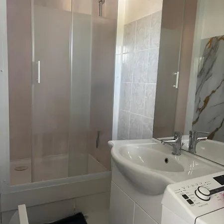 T2 4 Couchages 15 Minutes De Valras 5 Minutes Du Centre Apartament Béziers